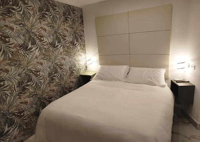 Confort Suites